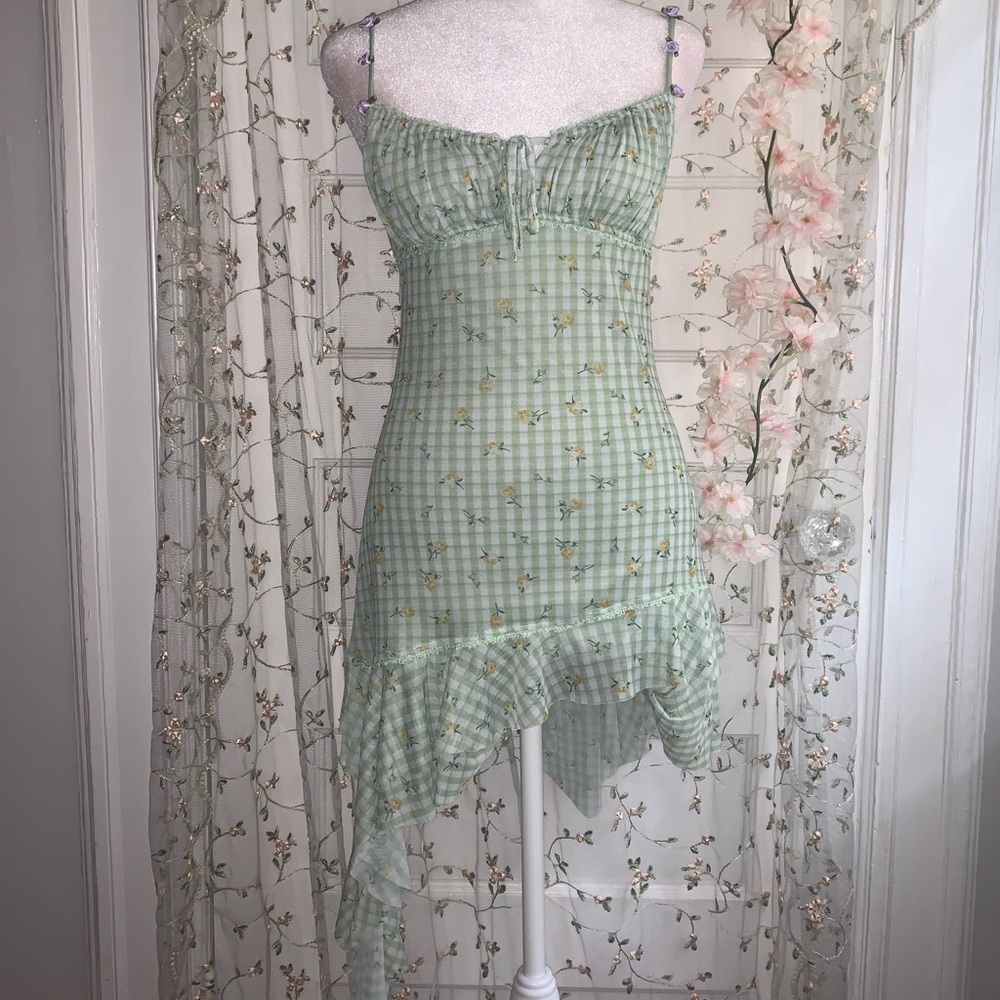 (NWT) urban outfitters fairy green floral dress